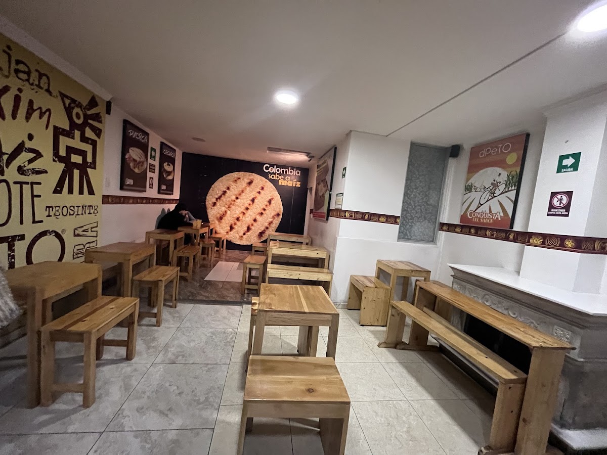 Arepas Dpeto - Modelia Photos 2